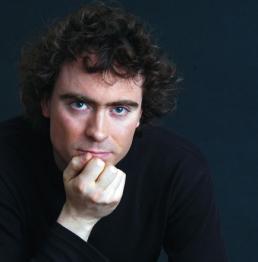 Paul Lewis